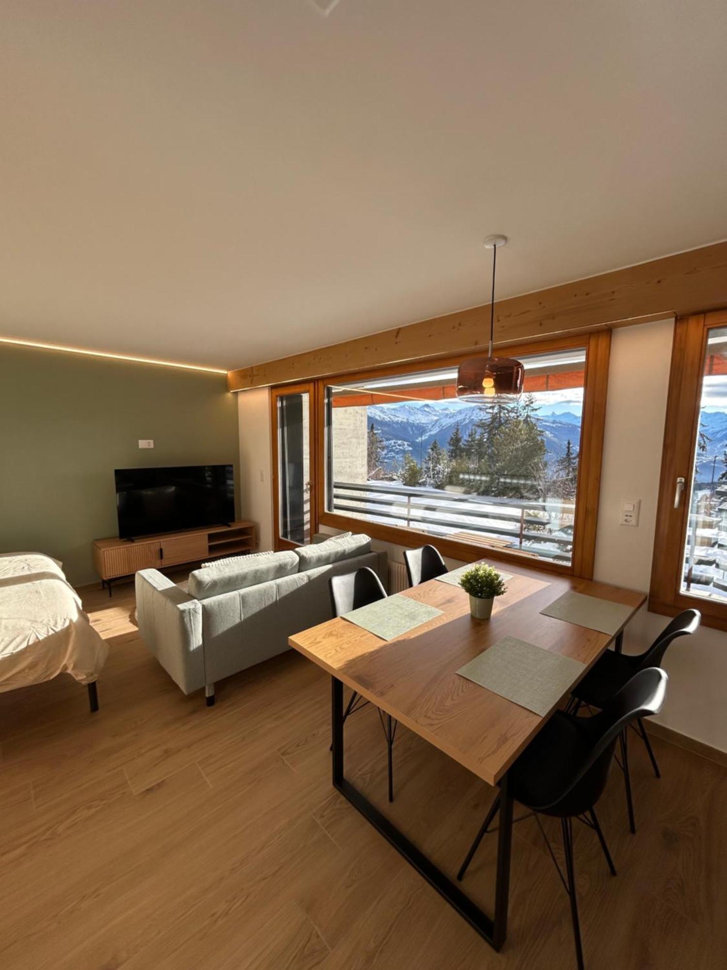 Moderne Et Cosy Avec Piscine Et Sauna * Crans-Montana